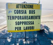 segnale corsia bus soppressa