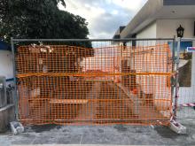 Il cantiere avviato a Pegli lungo il viale di accesso alla spiaggia (foto Guido Barbazza, presidente Mun. VII Ponente)