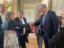 stretta di mano Picciocchi e delegata