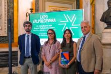 Davanti a un monitor con la grafica sull'evento: assessore Patrone, assessora Beghin, consigliera Bozzo, presidente Versace
