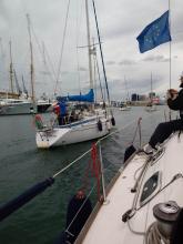 barca a vela sul mare