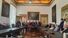 il tavolo della riunione