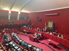 Una foto della Sala Rossa scattata durante il Consiglio Comunale odierno