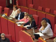 Intervento in Commissione dell'assessora Lodi. Alla sua destra l'assessora Bruzzone