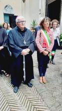 Arcivescovo Tasca e assessora Lodi