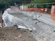 Via Montelungo-prima dell’intervento (frana in atto, forte avvallamento e crepe sulla strada)