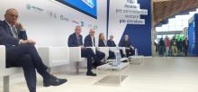 Il parterre dei relatori del convegno Corepla: in fondo, presidente Amiu Genova Giovanni Battista Raggi e assessore Campora