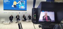 L'assessore Campora "impresso" sullo schermo di una telecamera che riprendeva in diretta il convegno
