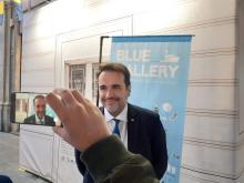 Blue Gallery-Apertura Maresca