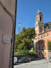 Via alla chiesa di Borzoli: sullo sfondo la antica Chiesa di Santo Stefano Via alla chiesa di Borzoli: sullo sfondo la antica Chiesa di Santo Stefano