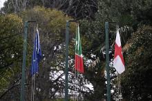 Dono Bandiere Istituzionali al Coronata Campus-Bandiere istituzionali issate Dono Bandiere Istituzionali al Coronata Campus-Bandiere istituzionali issate