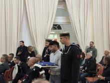 Dono Bandiere Istituzionali al Coronata Campus-Un’altra Storia-Consegna bandiera Europa Dono Bandiere Istituzionali al Coronata Campus-Un’altra Storia-Consegna bandiera Europa