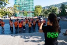 Un momento dei Giochi senza Barriere 2023 alla Radura della Memoria - in primo piano un'insegnante di Dinamic Gym