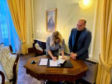 Firma accordo amicizia Genova e Galatone-Salis e Filoni Firma accordo amicizia Genova e Galatone-Salis e Filoni