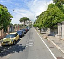 una porzione di viale Modugno "fotografata" con Google Street View