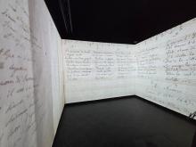 Altra immagine della nuova Sala dell'Inno: la musica "scritta" sul pentagramma Altra immagine della nuova Sala dell'Inno: la musica "scritta" sul pentagramma