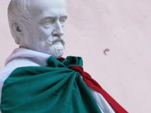 Statua Giuseppe Mazzini