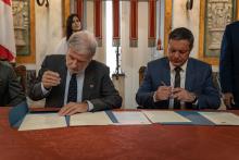 firma patto di amicizia genova santos
