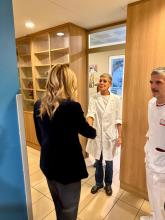 Sindaca Silvia Salis in visita all'hospice della Gigi Ghirotti ad Albaro