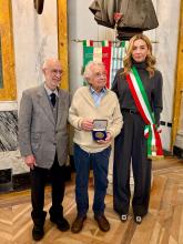 Il presidente di Ilsrec Mino Ronzitti, Gilberto Salmoni, la sindaca Silvia Salis