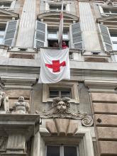 bandiera croce rossa