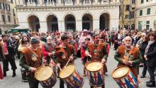 Tamburi e fiati in piazza San Lorenzo