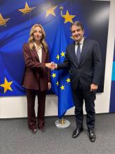 La sindaca di Genova Silvia Salis con il vicepresidente esecutivo della Commissione Europea Raffaele Fitto La sindaca di Genova Silvia Salis con il vicepresidente esecutivo della Commissione Europea Raffaele Fitto
