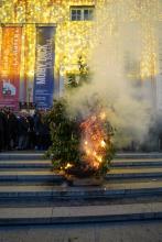 Il falò del "Confeugo" in piazza De Ferrari