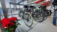 bici posteggiate nella velostazione di Brignole
