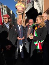 cerimonia pietra inciampo via Fillak Antonio Milani foto gruppo