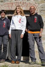 La sindaca Salis insieme alle volontarie ed ai volontari dell'associazione Outdoor Experience Genova - dettaglio