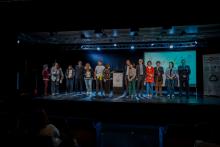 Rappresentanti di enti pubblici, associazioni e sponsor insieme sul palco del Teatro Stradanuova