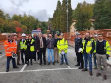 Foto di gruppo all'inaugurazione dei lavori, presente anche il presidente del Municipio IV Media Val Bisagno Maurizio Uremassi