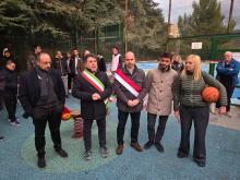 Il saluto dell'assessore Ferrante: con lui, tra gli altri, il presidente di Municipio Ivaldi e gli assessori Boilini e Arkel Il saluto dell'assessore Ferrante: con lui, tra gli altri, il presidente di Municipio Ivaldi e gli assessori Boilini e Arkel