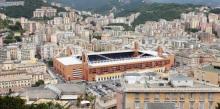 Una visuale dall'alto dello stadio Luigi Ferraris, circondato dalle case di Marassi Una visuale dall'alto dello stadio Luigi Ferraris, circondato dalle case di Marassi