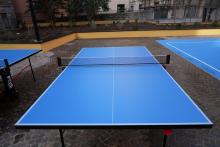 Tavolo da ping pong in piazza delle Monachette