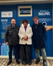 Presentazione nuovo ecocompattatore a Quezzi