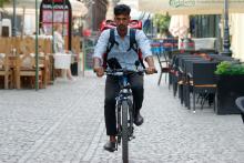 Un rider al lavoro (Foto di Mircea https://street.go.ro da Pixabay)