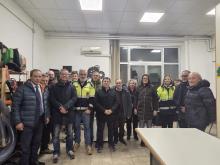 L'assessore Ferrante in via Canevari durante il suo tour delle associazioni di Protezione civile